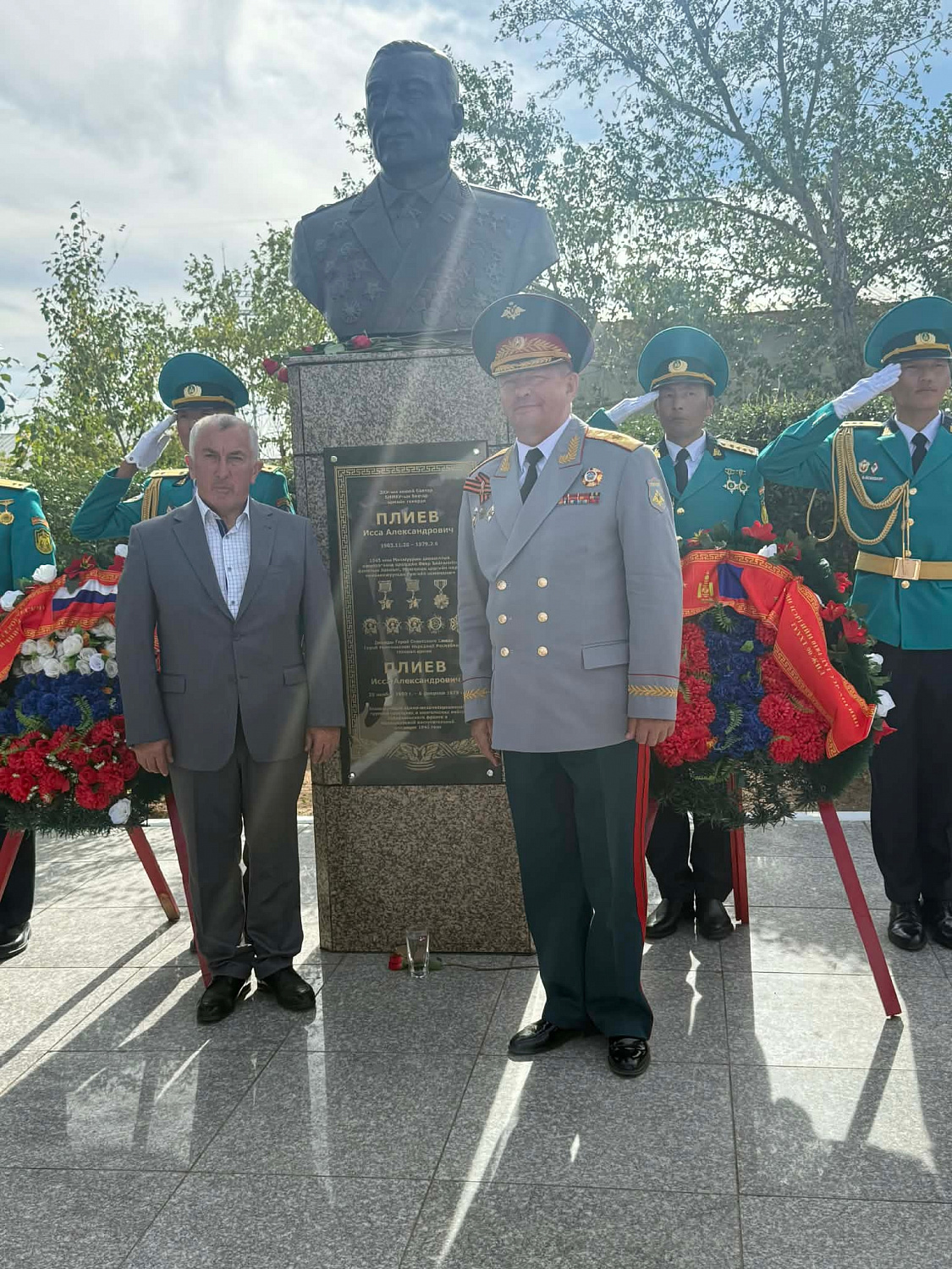 И.А.Плиевын хөшөөг Сүхбаатар аймгийн Онгон суманд нээлээ